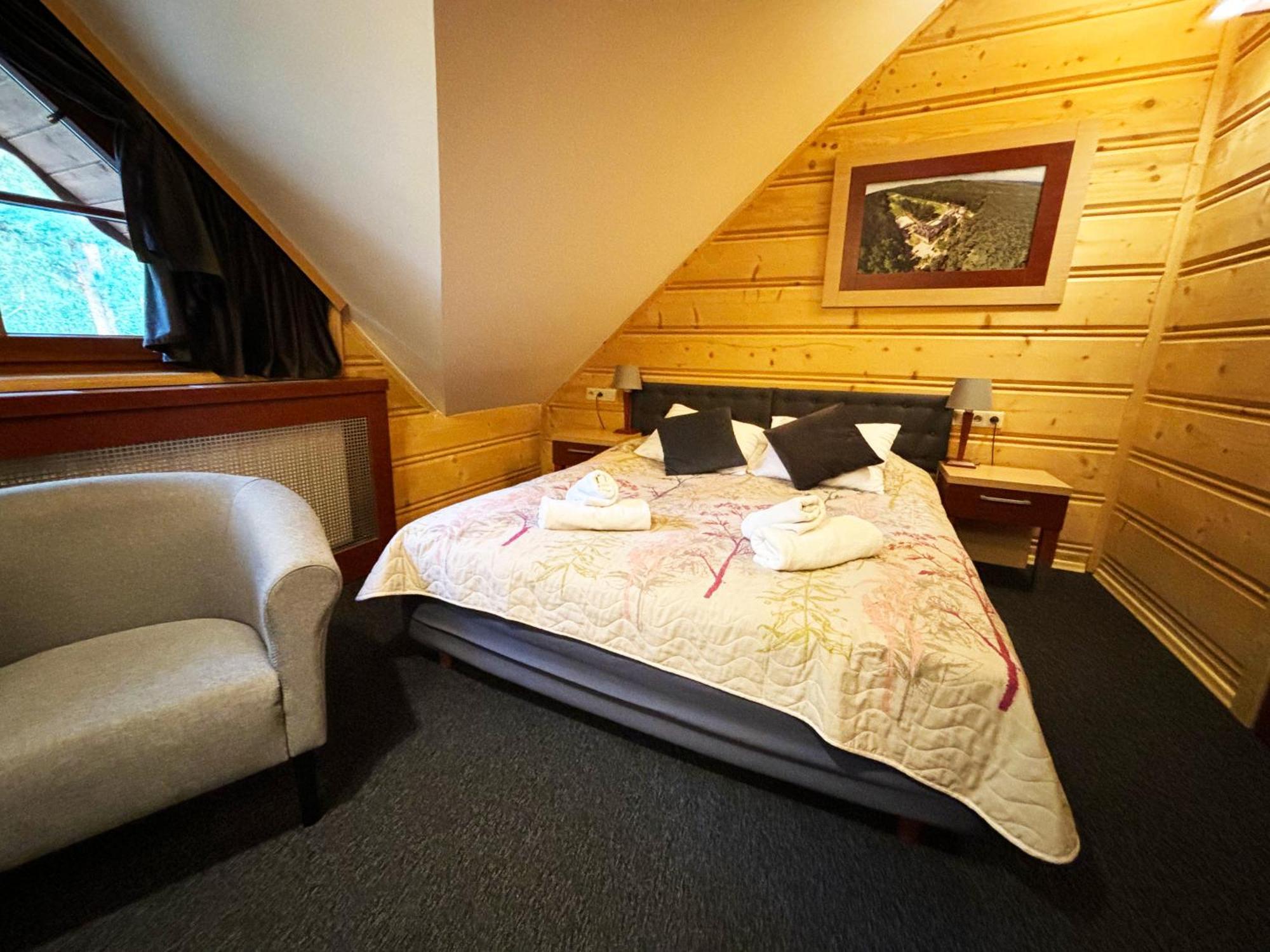 Hotel 365 Kielce Buitenkant foto